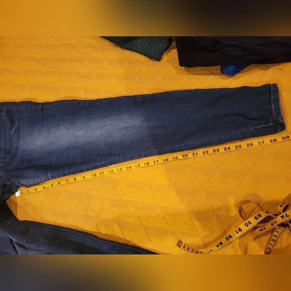 Jennifer Lopez Pull-on Jeggings - Picture 7 of 10